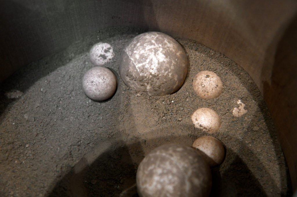 Natural stone glazes for japanese teabowls